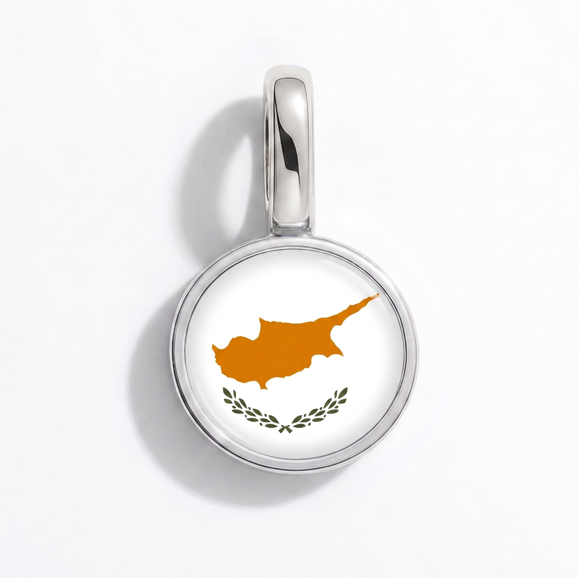 Flag charm Cyprus – round silver