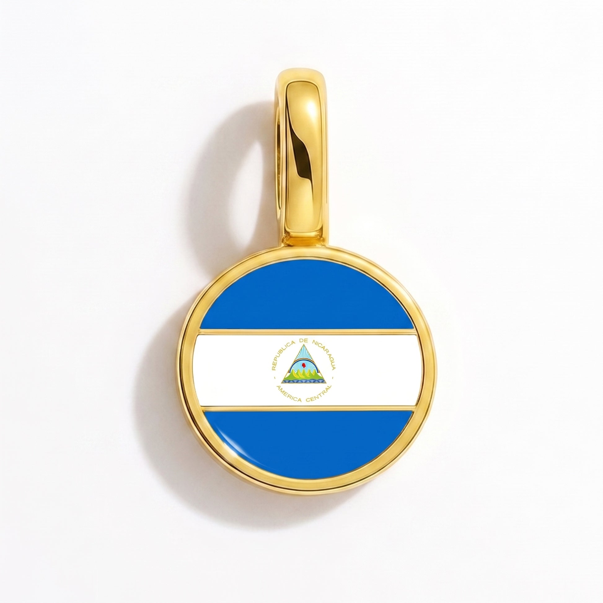 Flag charm Nicaragua – round gold