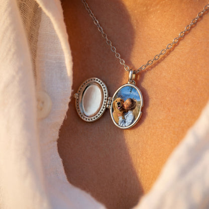 Locket Necklace with Photo - Oval